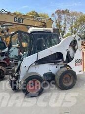 Bobcat S 300 Šmykom riadené nakladače