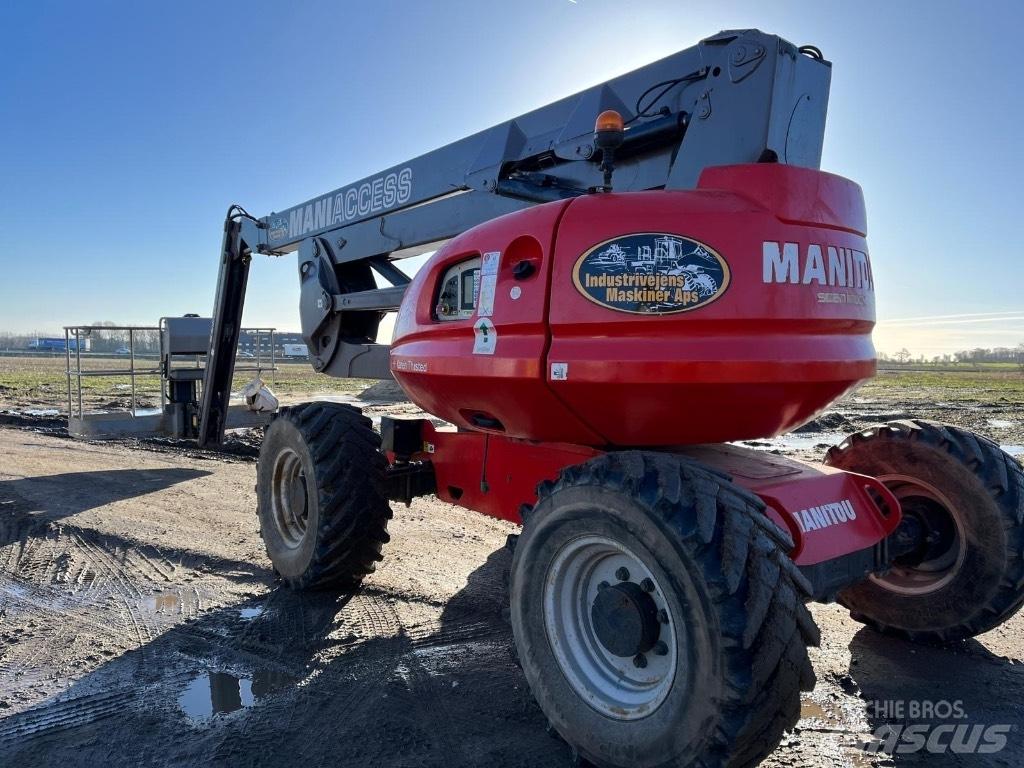 Manitou 200 ATJ Kĺbové plošiny
