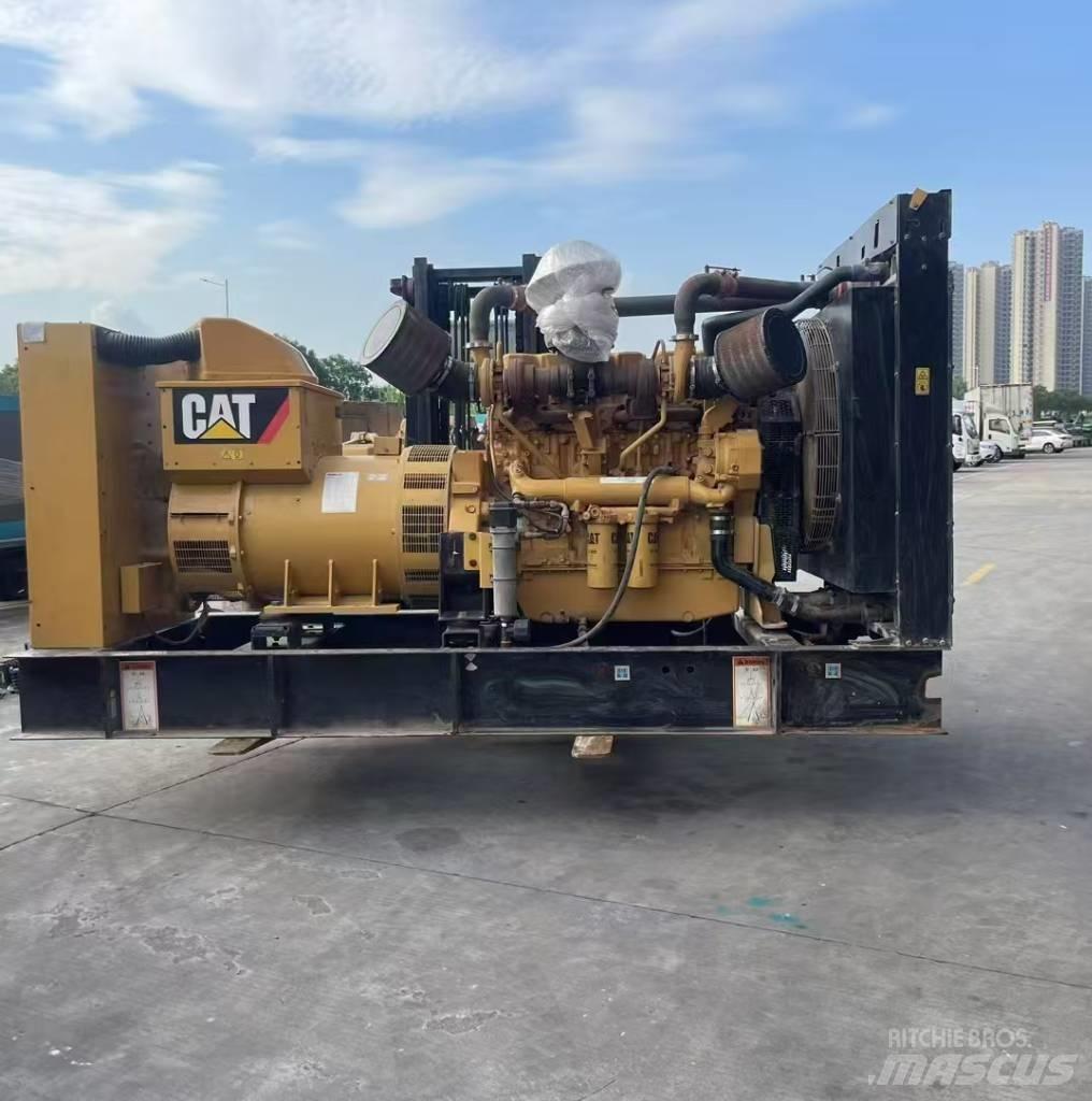 CAT 660kva Naftové generátory