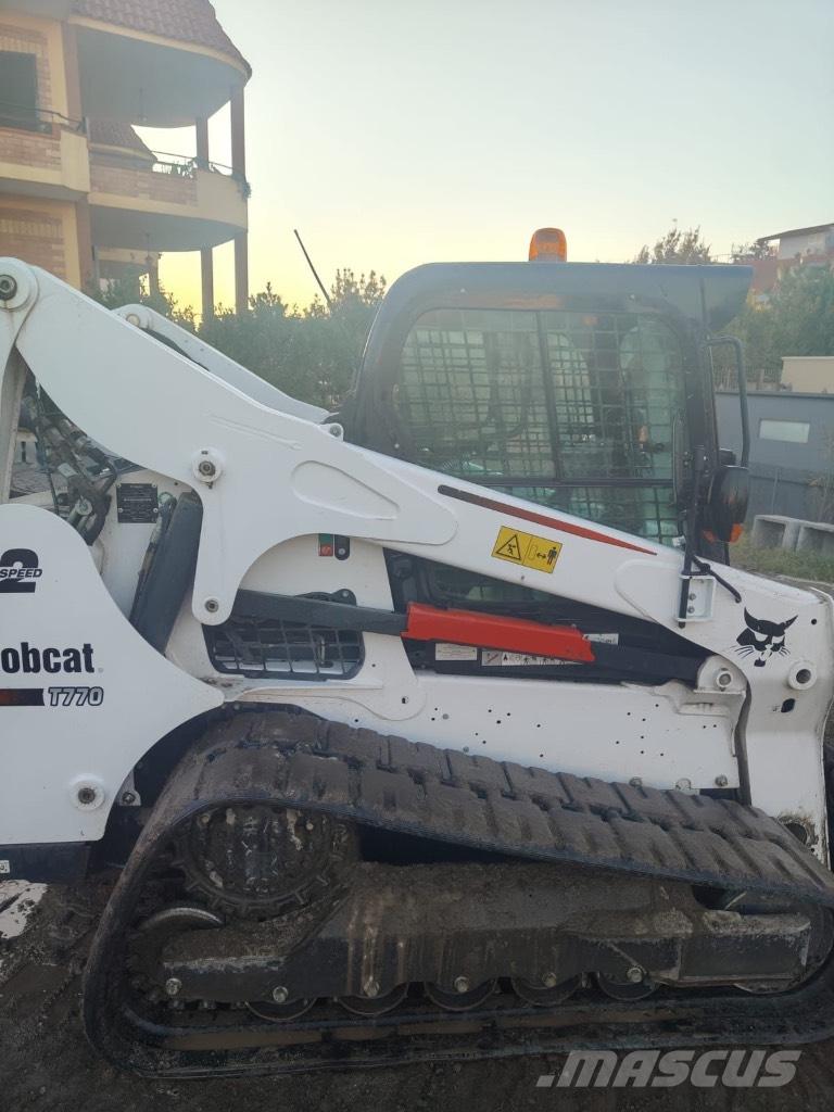 Bobcat T 770 Pásové nakladače