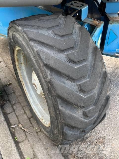 Genie ZX 135/70 Kĺbové plošiny