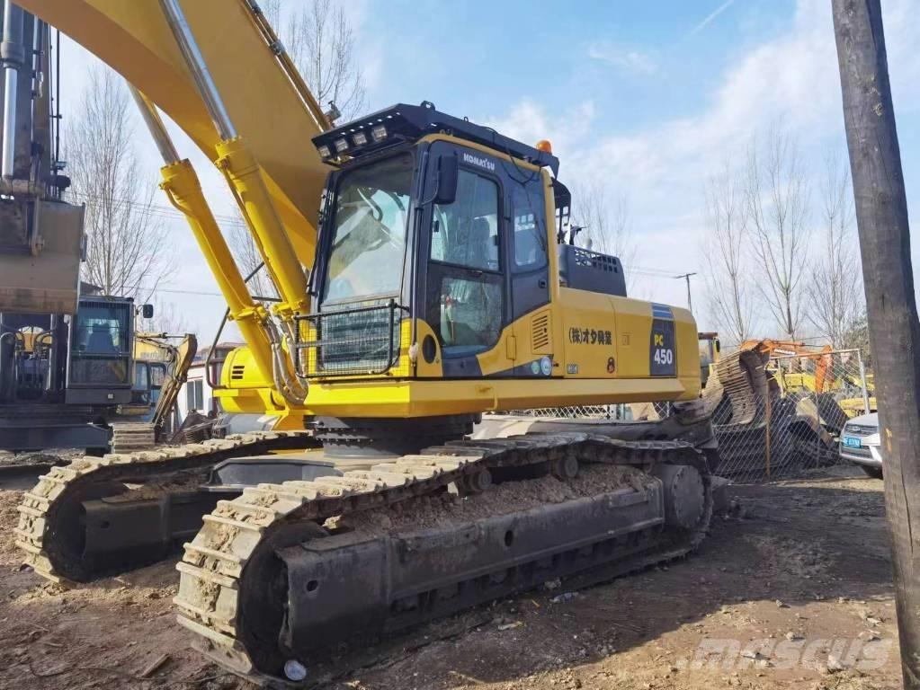 Komatsu PC 450-8 Pásové rýpadlá