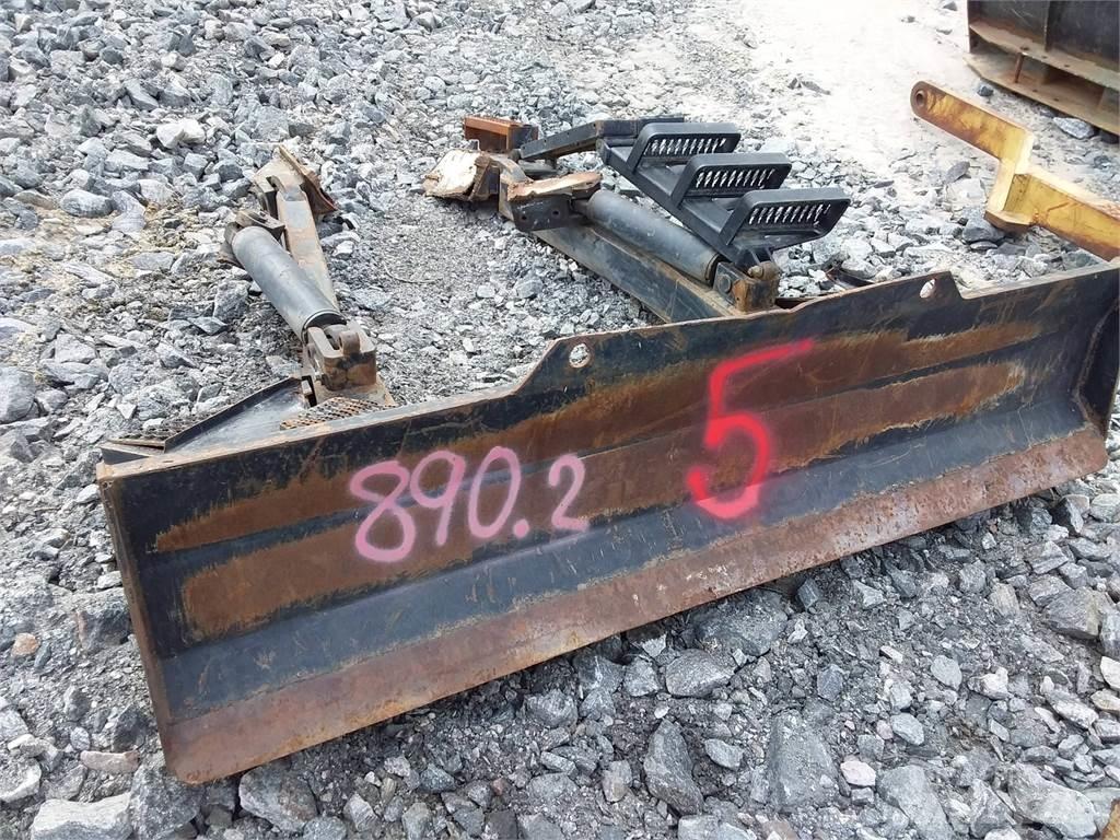 Valmet 890 Ďalšie komponenty
