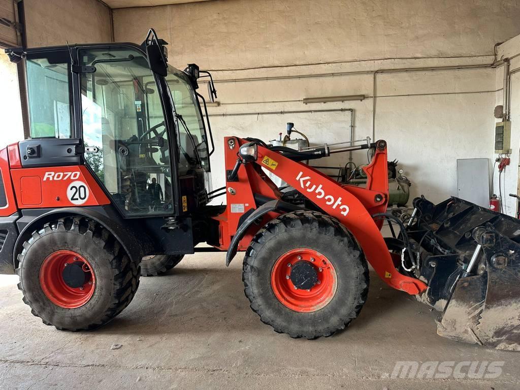 Kubota R 070 WT QC Kolesové nakladače
