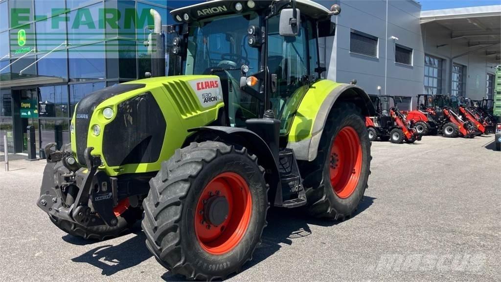 CLAAS ARION 530 Traktory