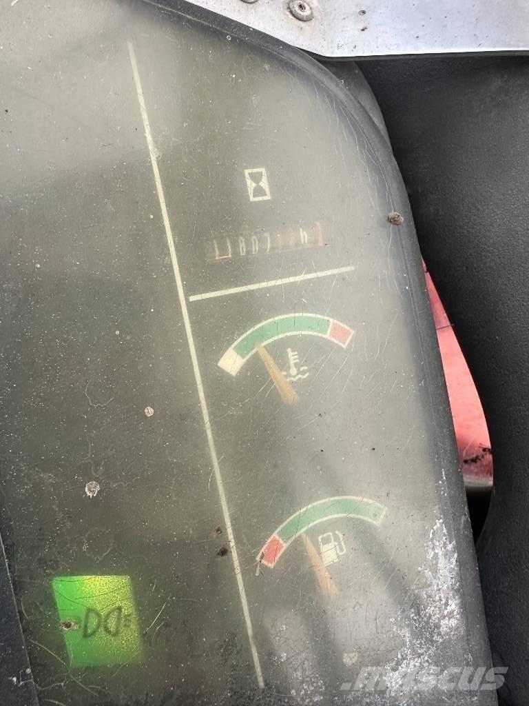 Komatsu PC 75 Midi rýpadlá 7 t - 12 t