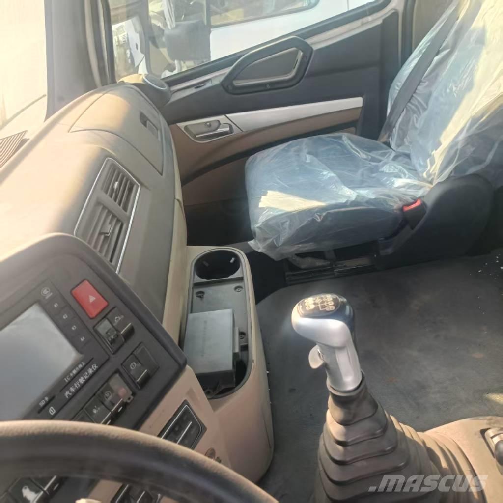 Howo 371 6x4 Ťahače