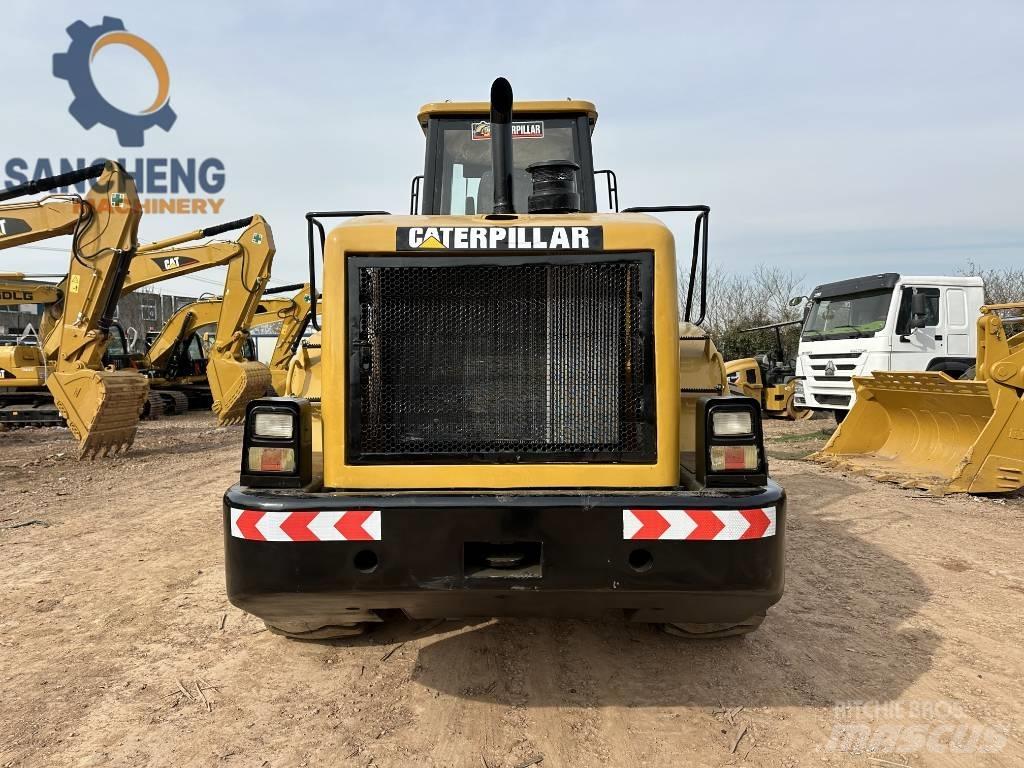 CAT 966H Kolesové nakladače