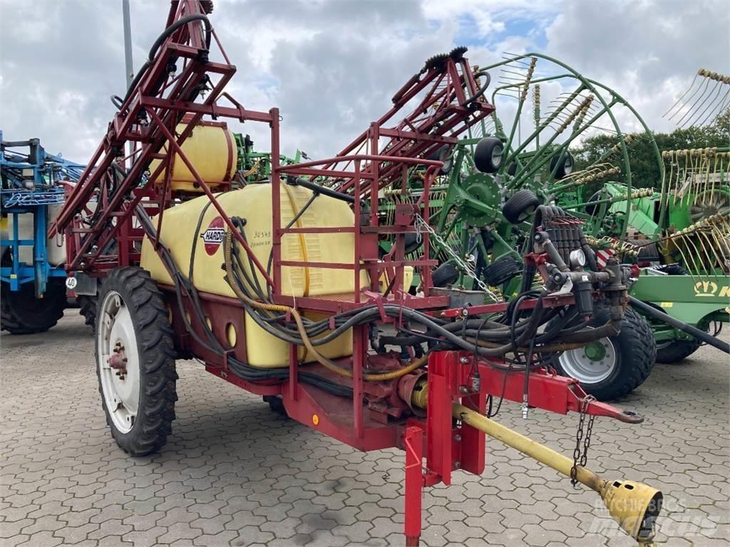 Hardi TYZ 2400 Ťahané postrekovače