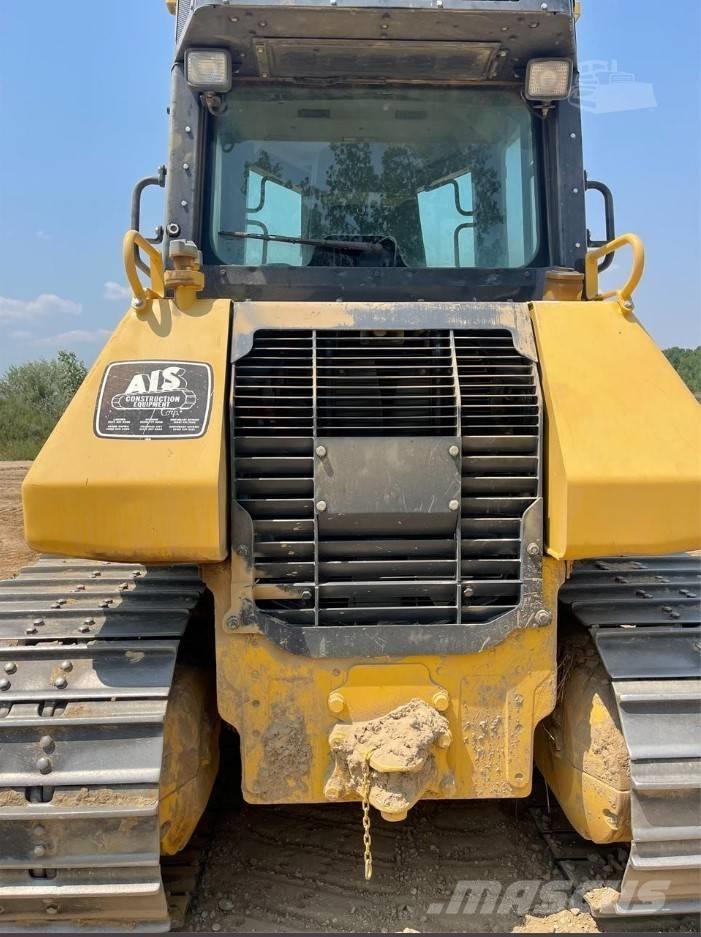 Komatsu D 51 PX-22 Pásové dozéry