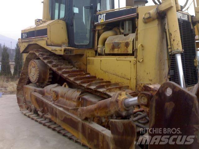 CAT D8R Pásové dozéry