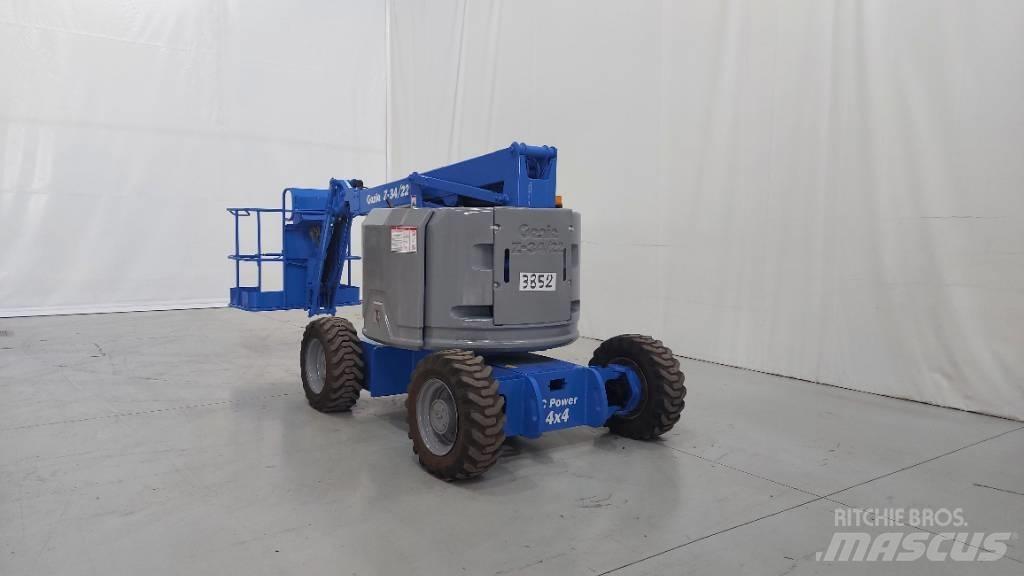 Genie Z 34/22 IC Kĺbové plošiny