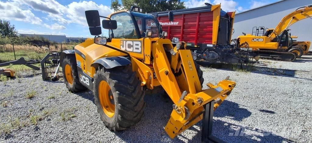 JCB 542-70 Agri Teleskopické manipulátory