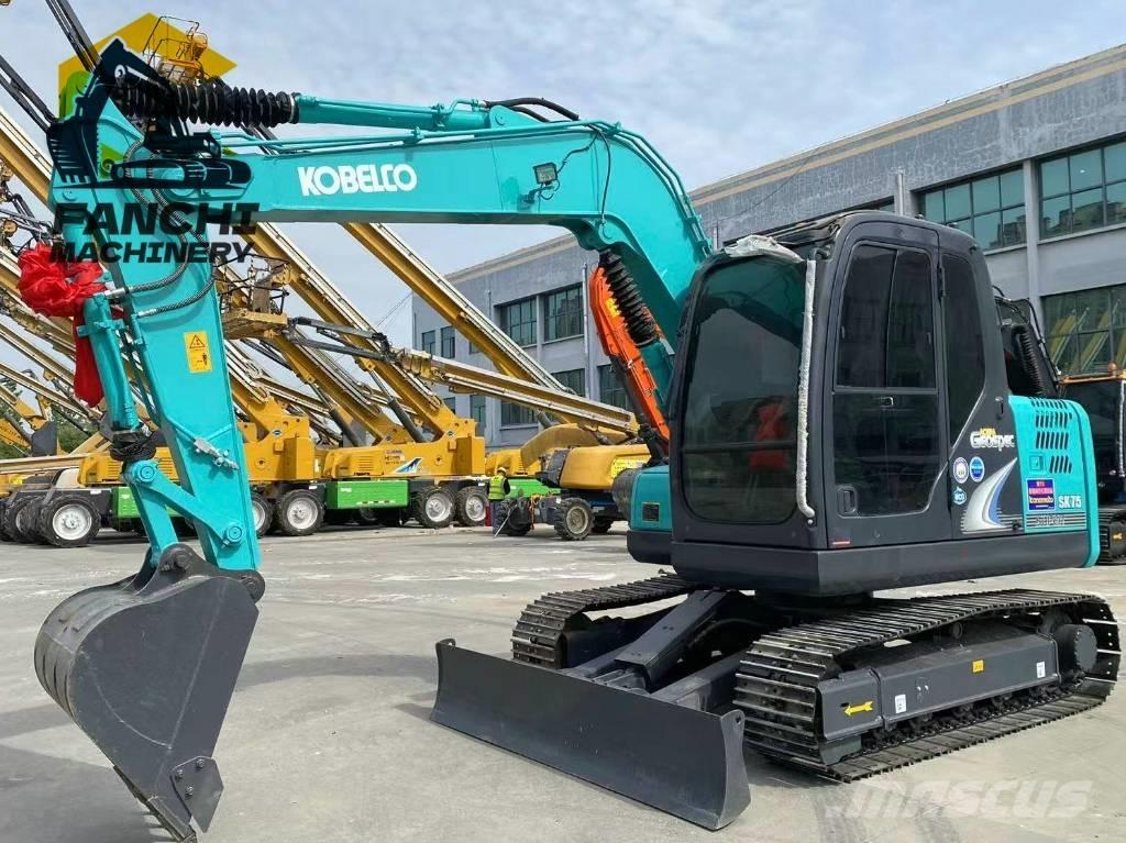 Kobelco 75 Mini rýpadlá < 7t