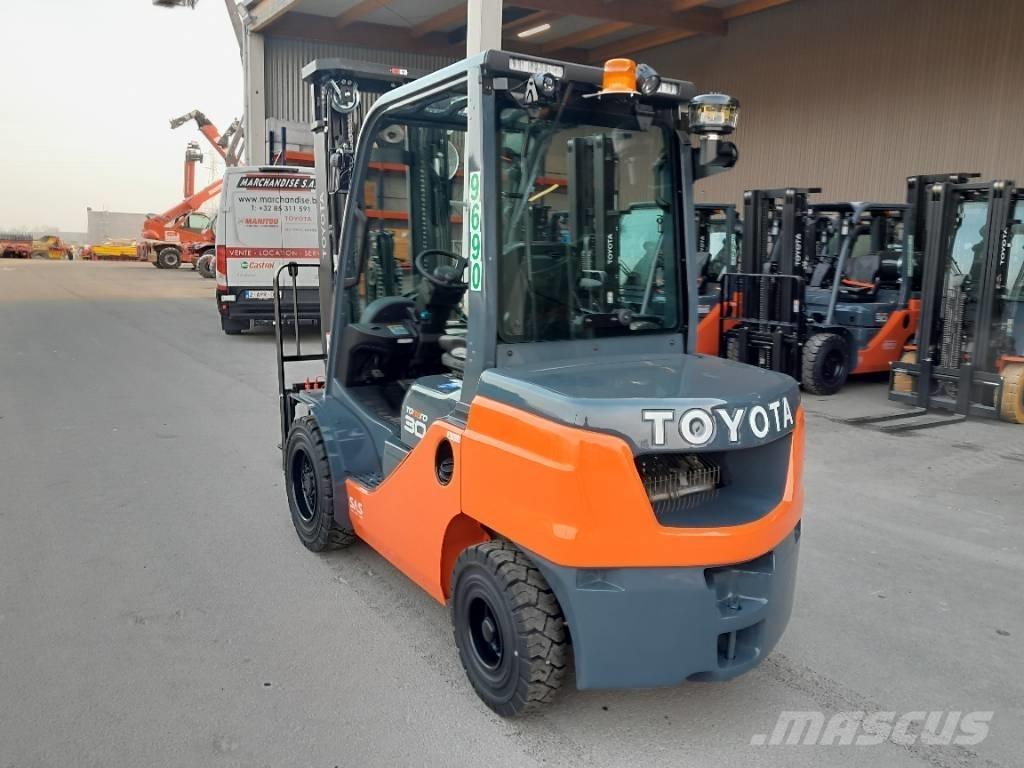 Toyota 52-8 FDF 30 Dieselové vozíky