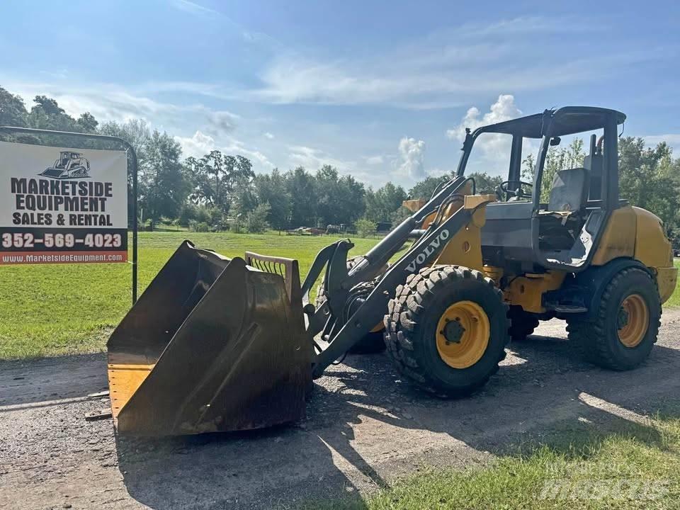 Volvo L 20 B Kolesové nakladače