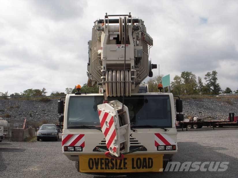 Demag AC 250-1 Univerzálne terénne žeriavy