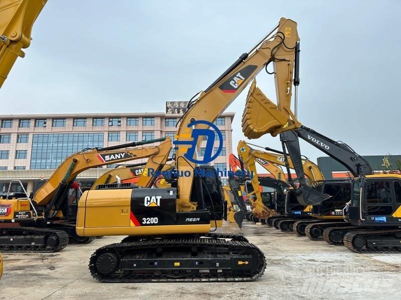 CAT 320D Pásové rýpadlá