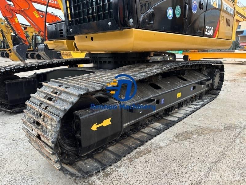CAT 320D Pásové rýpadlá