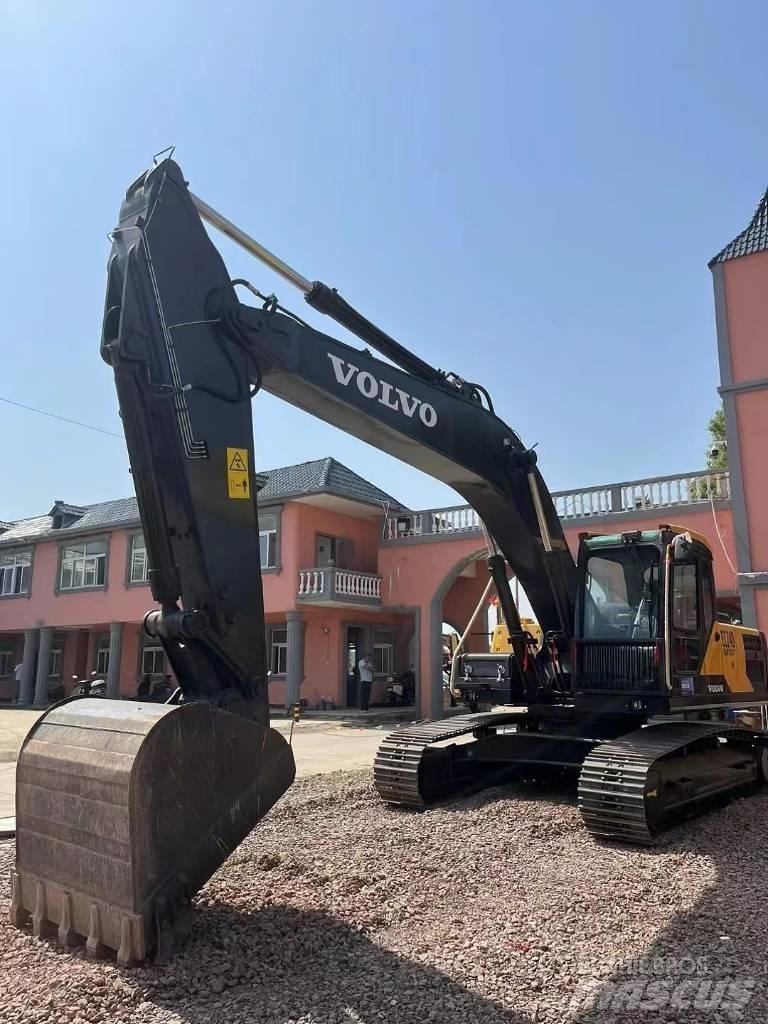 Volvo EC 240 Pásové rýpadlá