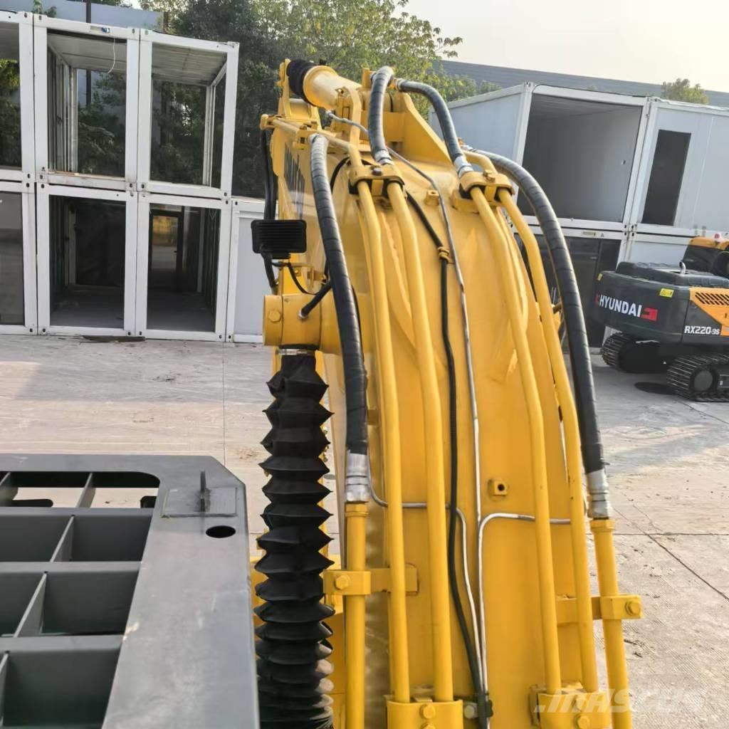 Komatsu PC 130 Mini rýpadlá < 7t