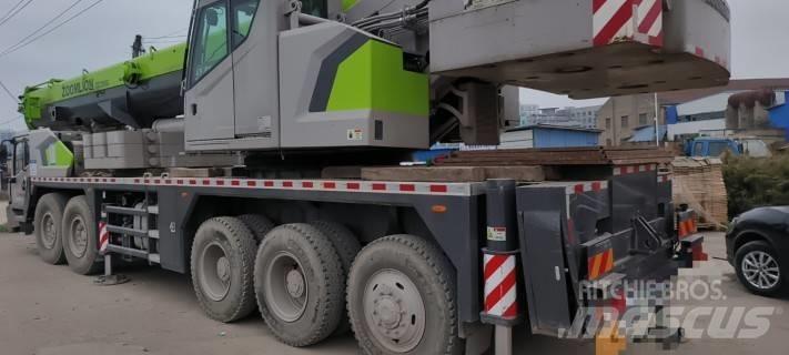 Zoomlion ZTC 950 Univerzálne terénne žeriavy