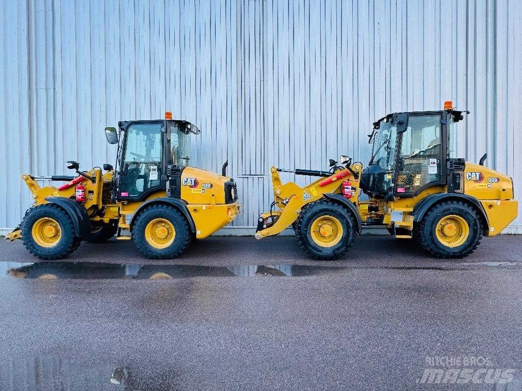 CAT 908 Kolesové nakladače