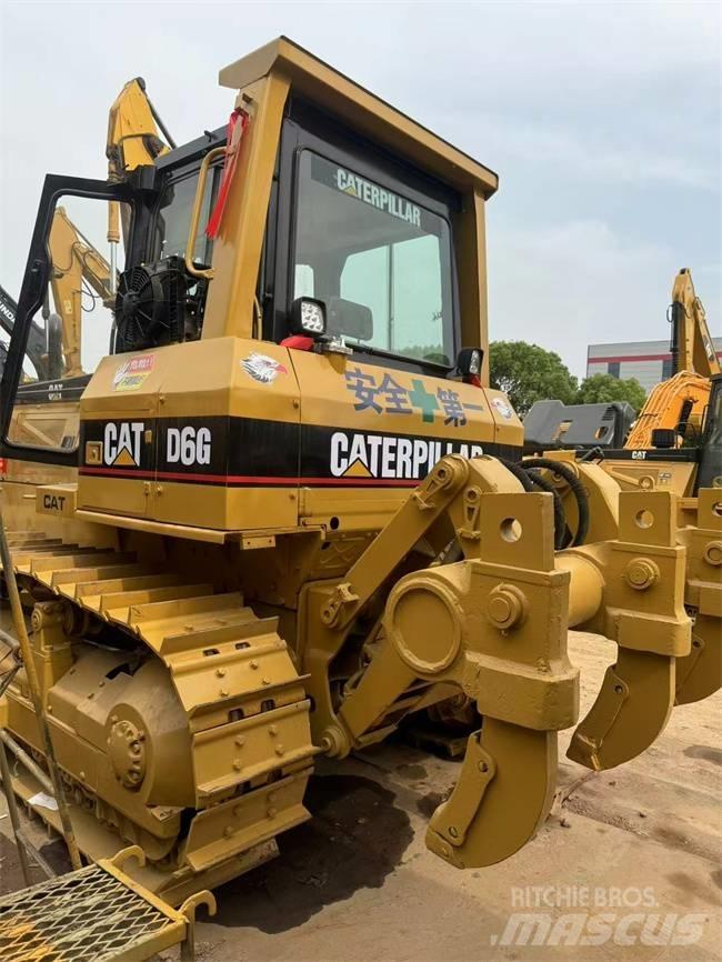 CAT D 6 G Pásové dozéry