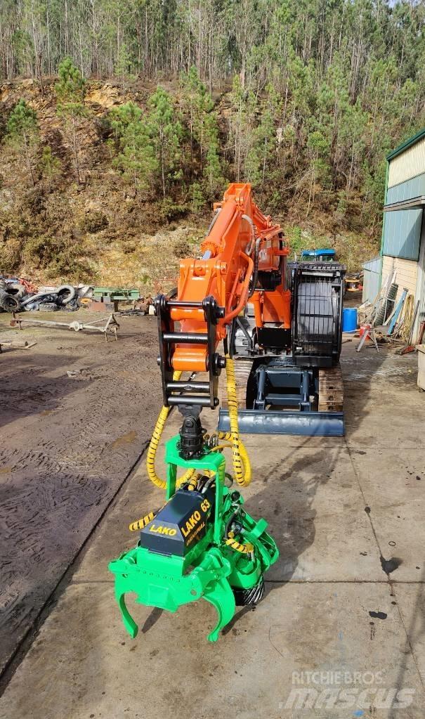 Hitachi ZX 210 Pásové rýpadlá