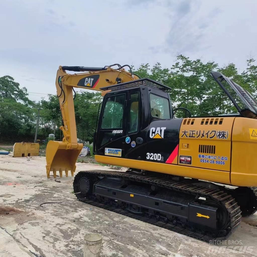 CAT 320D2 Pásové rýpadlá