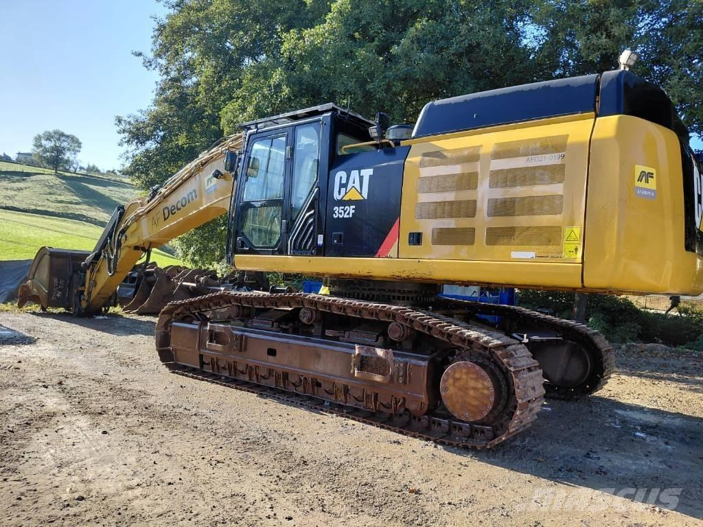 CAT 352 F Pásové rýpadlá