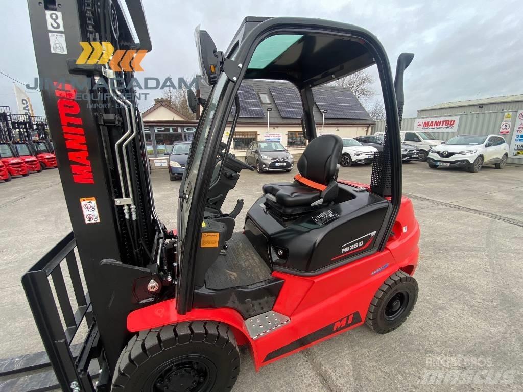 Manitou MI 25 D Dieselové vozíky