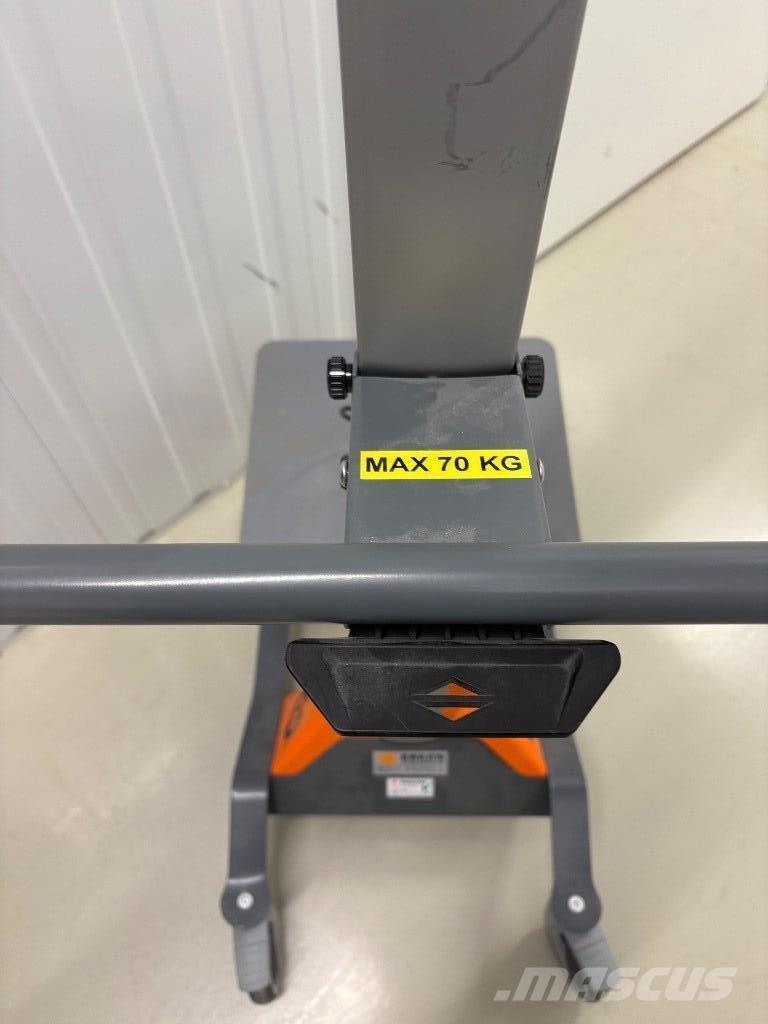  Erkon Tilhulp Manipulácia s materiálom - ostatné