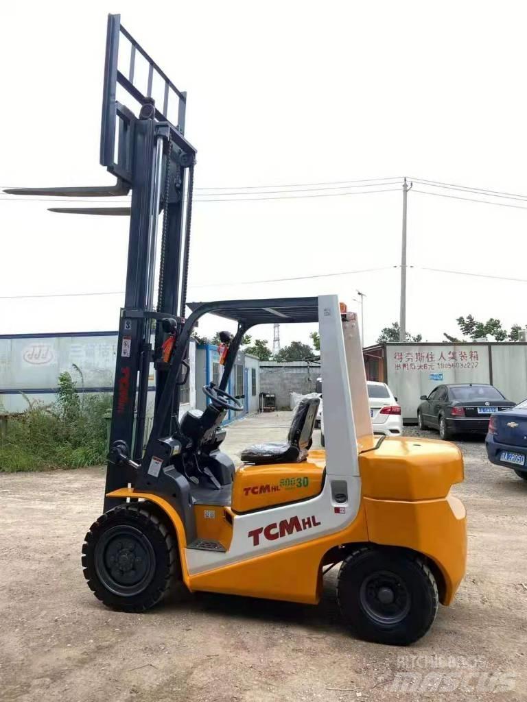 TCM FD30 Dieselové vozíky
