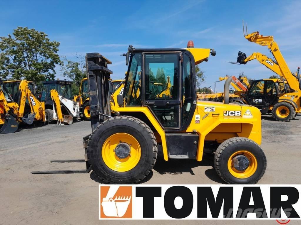 JCB 930-4 Terénne vysokozdvižné vozíky