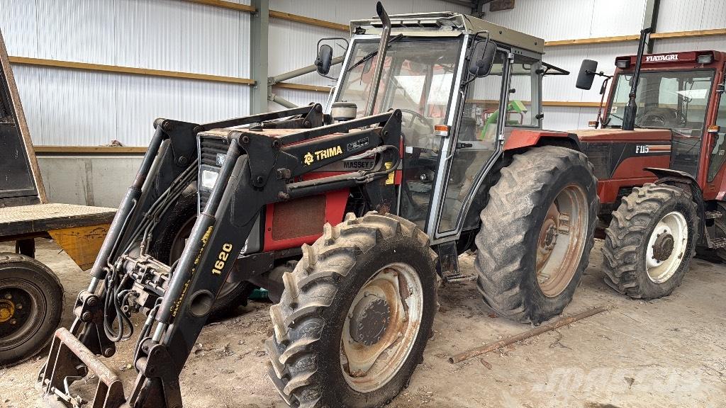 Massey Ferguson 398 Traktory