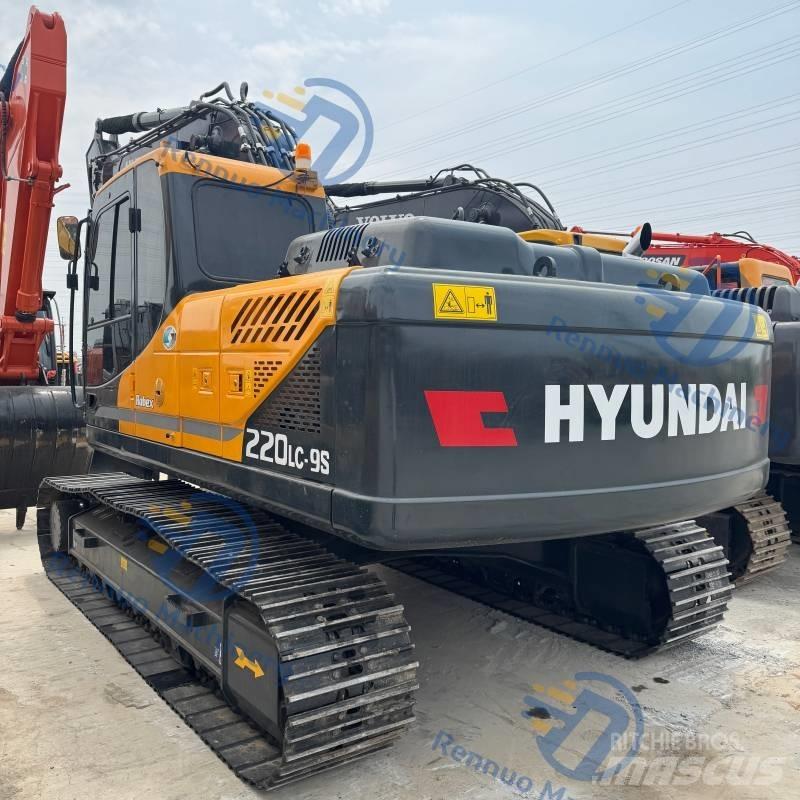 Hyundai R220-9S Pásové rýpadlá