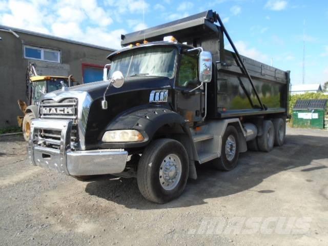 Mack GU813 Sklápače