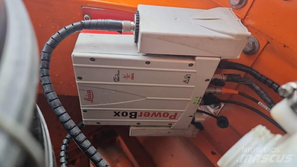Doosan DX 255 LC-3 Pásové rýpadlá