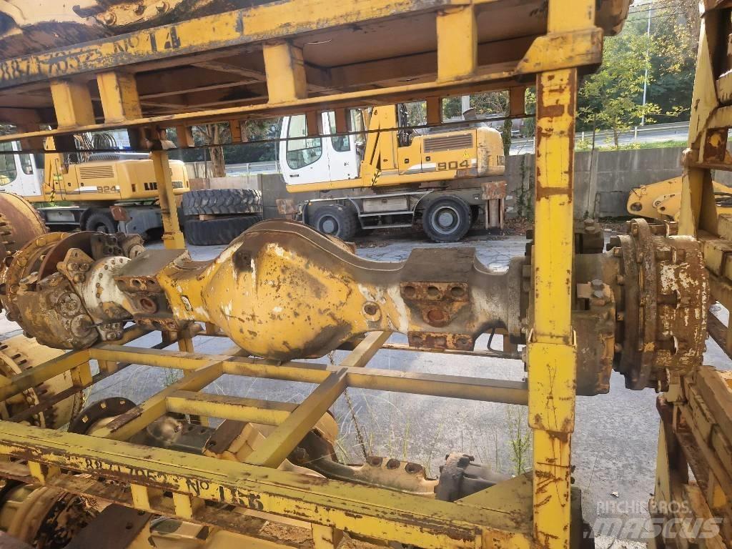 Volvo A25C Nápravy