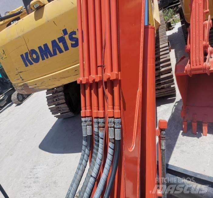 Doosan DX 60 Pásové rýpadlá