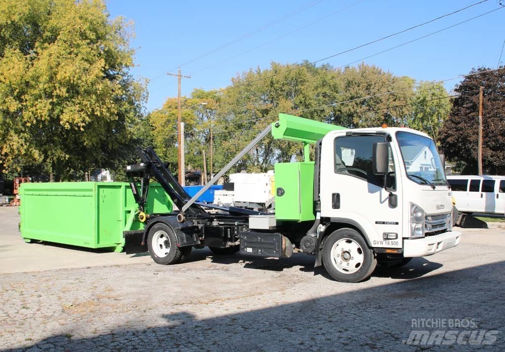 Isuzu NRR Hákový nosič kontajnerov