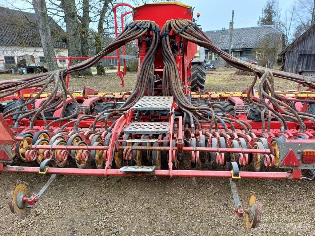 Väderstad Spirit800S Mechanické sejačky