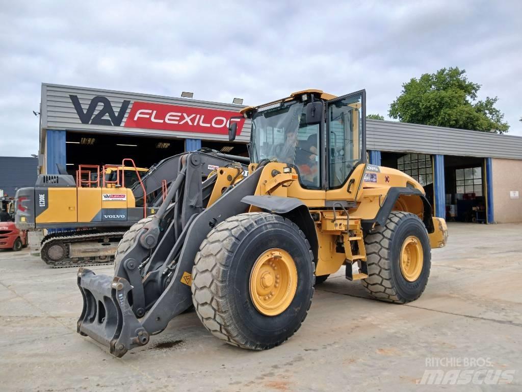 Volvo L 120 G Kolesové nakladače