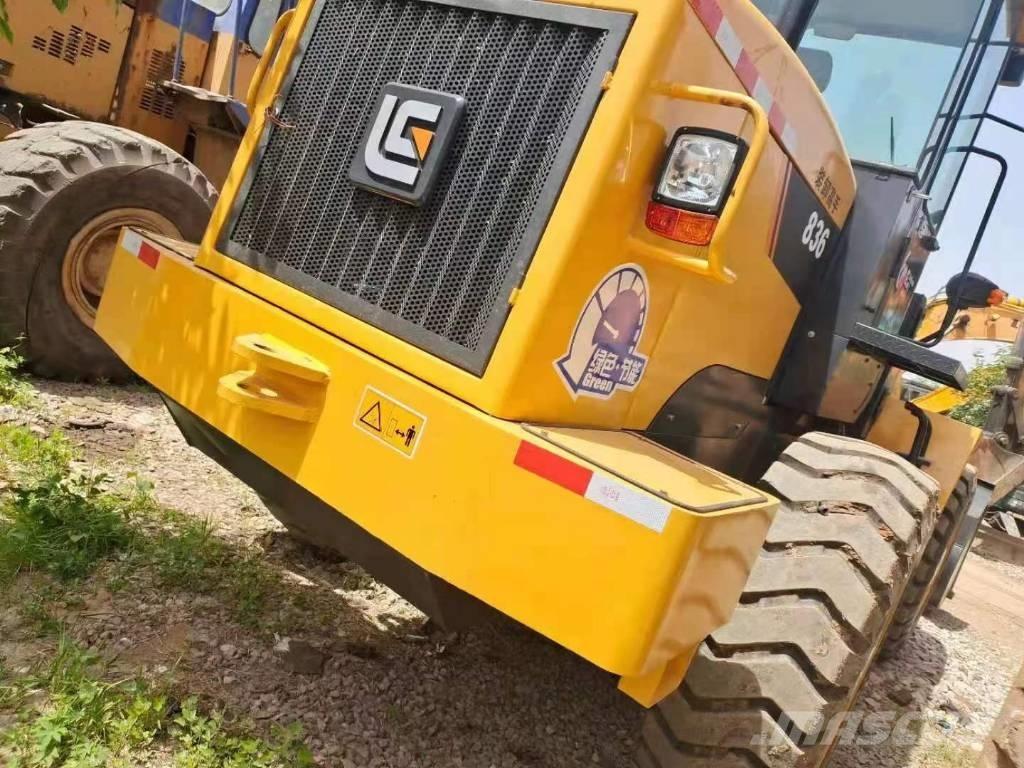 LiuGong 836 Kolesové nakladače