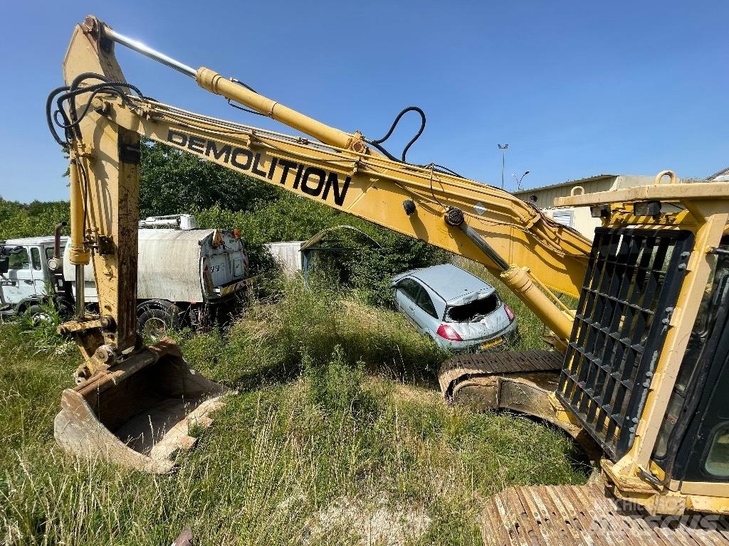 Komatsu PC210LC-6K Pásové rýpadlá
