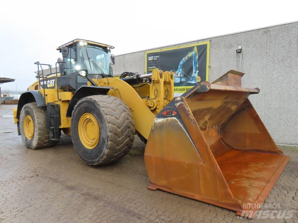 CAT 982 M Kolesové nakladače