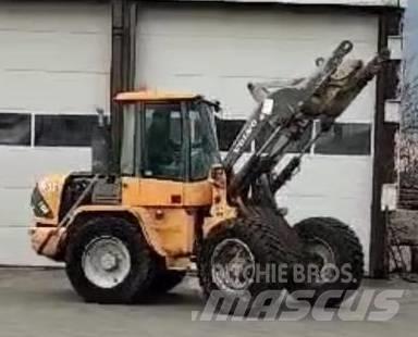 Volvo L 45 Kolesové nakladače