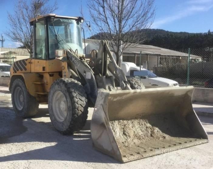 Volvo L 45 Kolesové nakladače