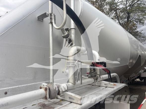 MAC TRAILER MFG Cisternové návesy